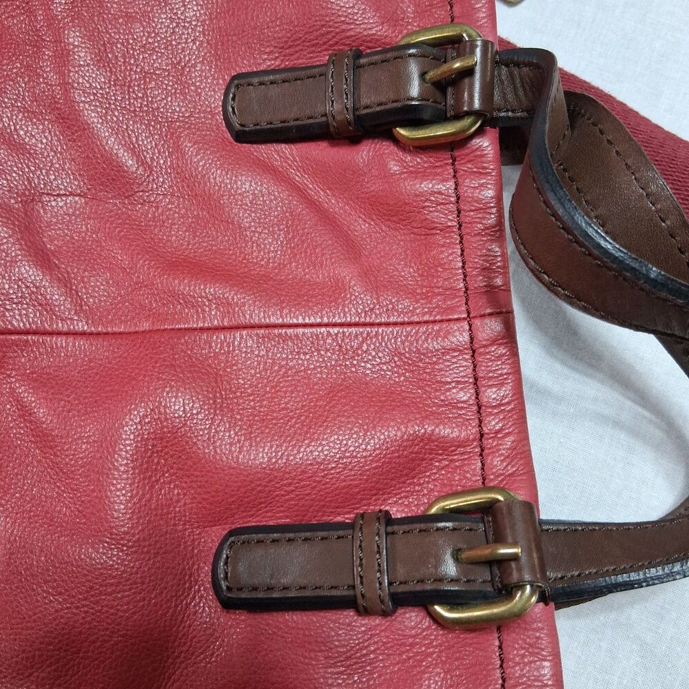 Fossil Explorer Large Tote Crossbody Bag Fold Over Purse Soft Red Leather - Picture 7 of 11